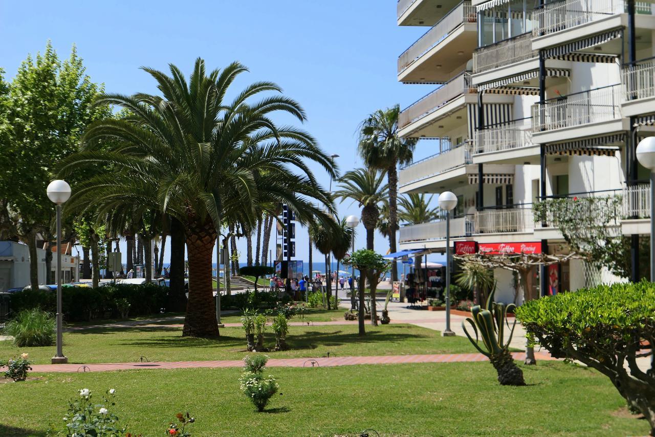 Rentalmar Aries Plus Salou Exterior photo